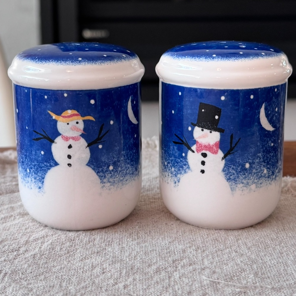 by Nikko Winter Wonderland Salt & Pepper